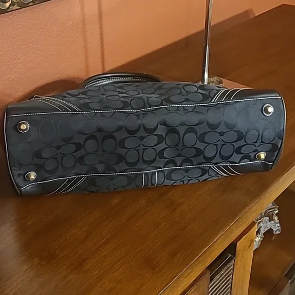 SOLD**Coach Hampton Vintage Carryall Shoulde Satchel EUC - Picture 8 of 15